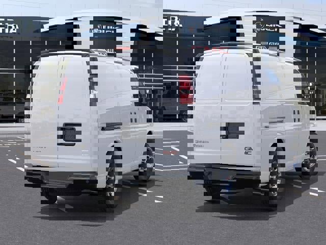 New 2025 GMC Savana 2500 Base w/ Driver Convenience Package image 31