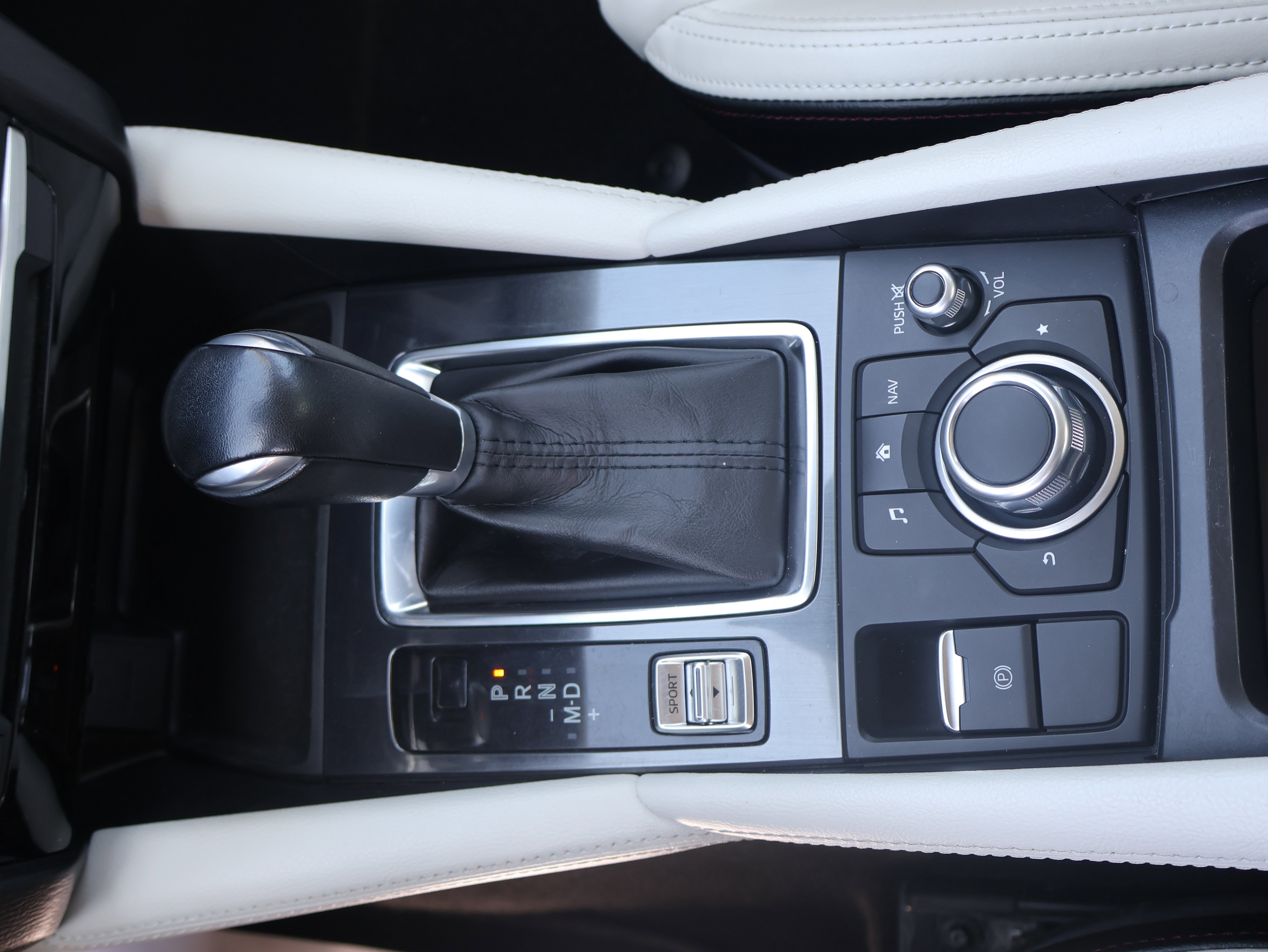 Used 2017 MAZDA MAZDA6 Grand Touring FWD image 28