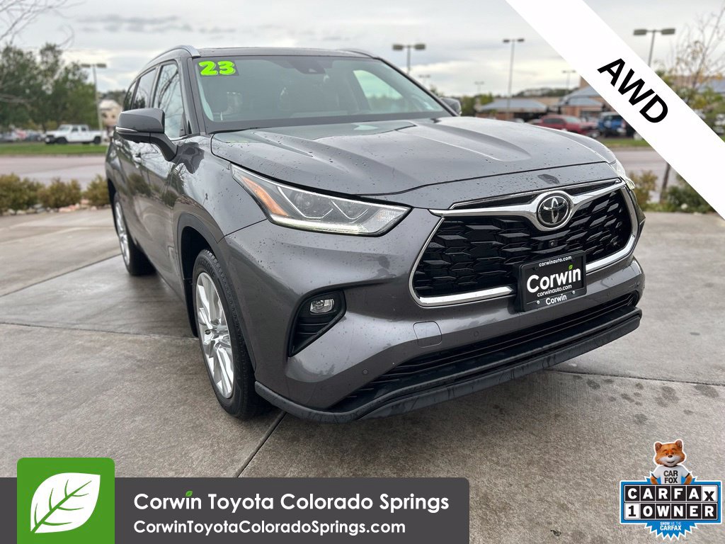 Used 2023 Toyota Highlander Limited