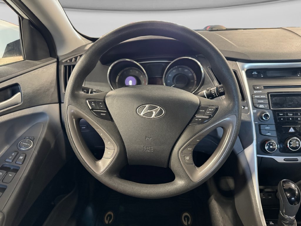 Used 2014 Hyundai Sonata GLS FWD image 15