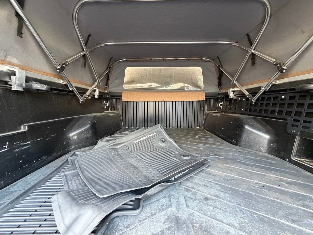 Used 2019 Toyota Tacoma TRD Off-Road image 18