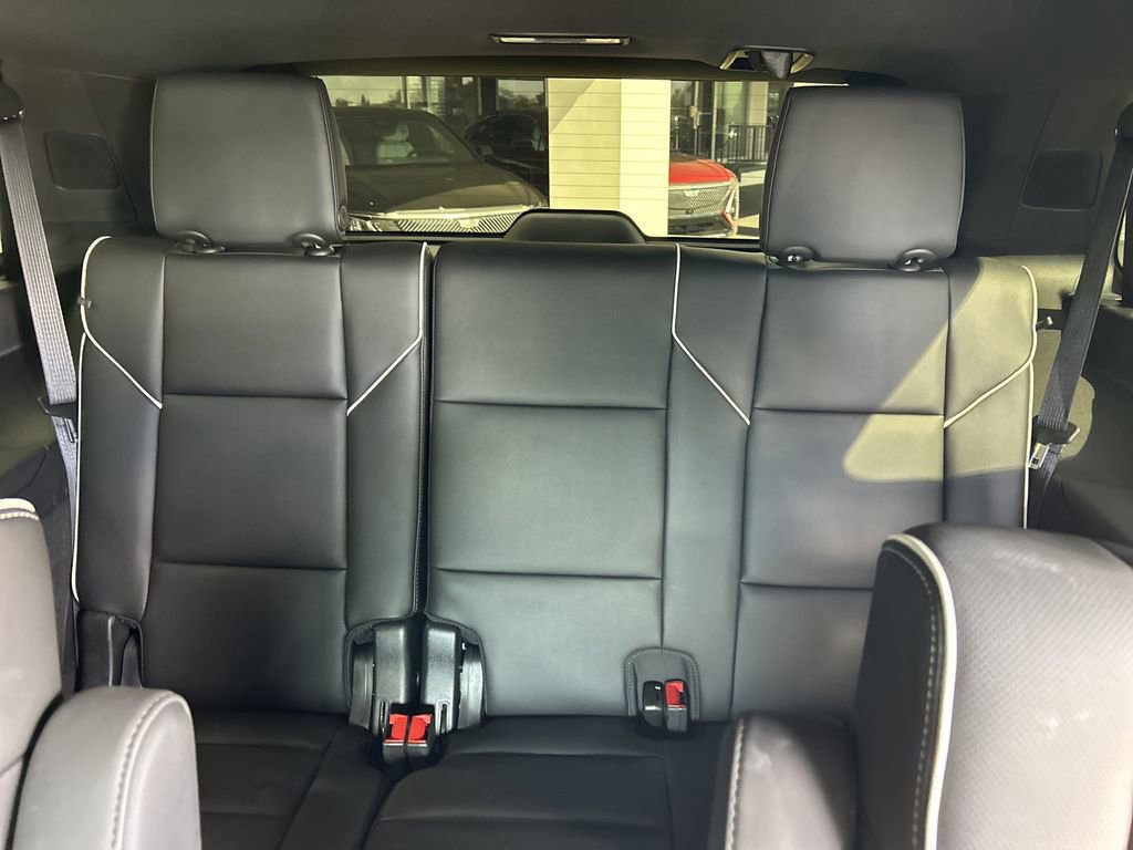 Certified 2023 Cadillac Escalade Premium Luxury image 15