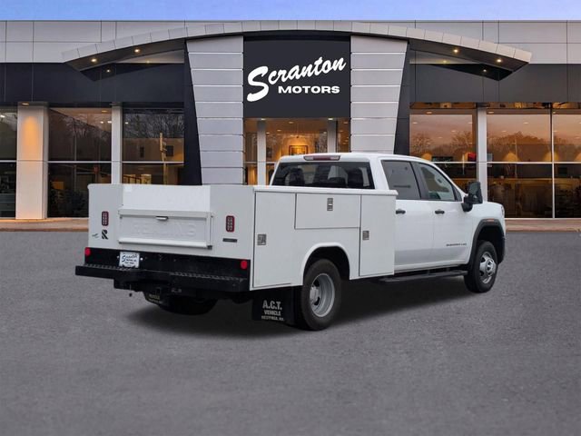 Used 2024 GMC Sierra 3500 Pro w/ Convenience Package image 5