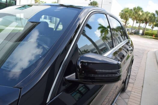 Used 2014 Mercedes-Benz E 250 BlueTEC Sedan image 32