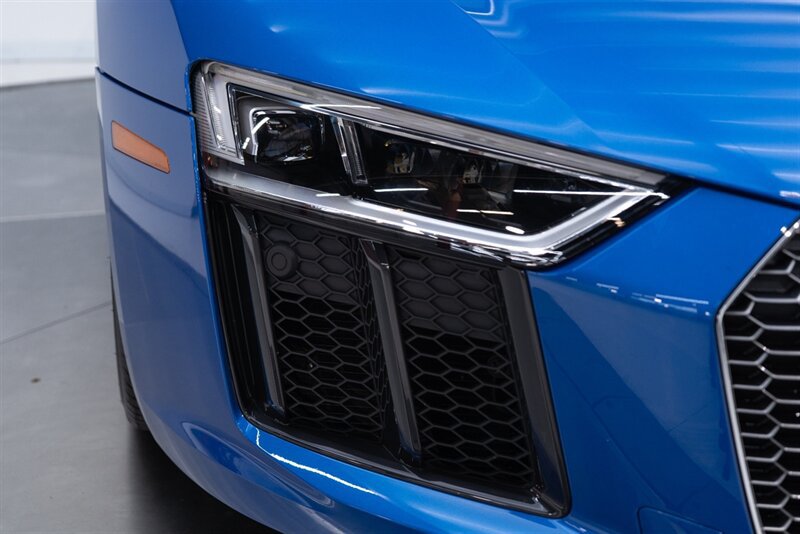 Used 2017 Audi R8 V10 plus AWD/4WD image 22
