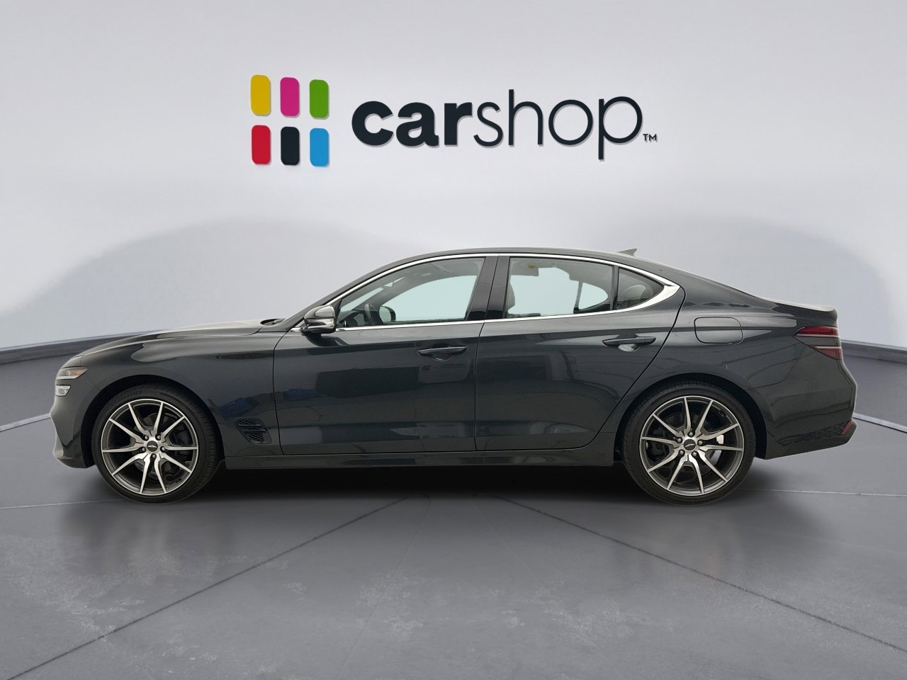 Used 2023 Genesis G70 2.0T image 2