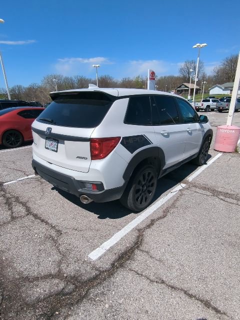 Used 2023 Honda Passport EX-L image 9