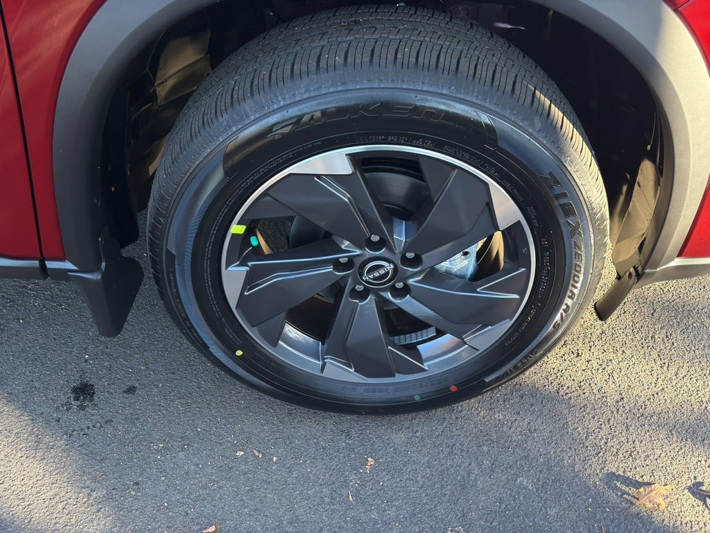 New 2026 Nissan Rogue SV image 9