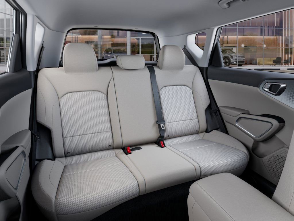 New 2025 Kia Soul LX image 16