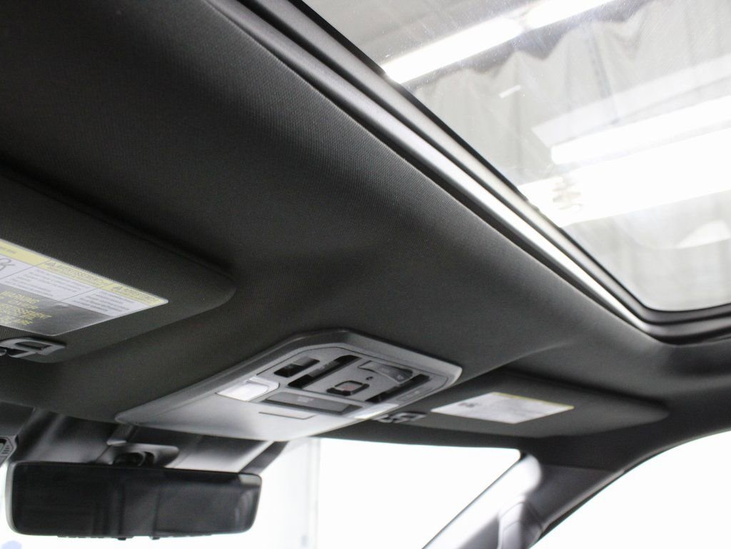 Used 2025 Toyota Sequoia Platinum image 23