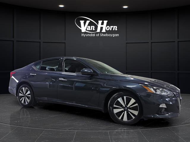 Used 2019 Nissan Altima 2.5 SV image 2