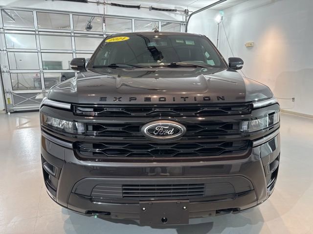 Used 2024 Ford Expedition Max Limited image 3