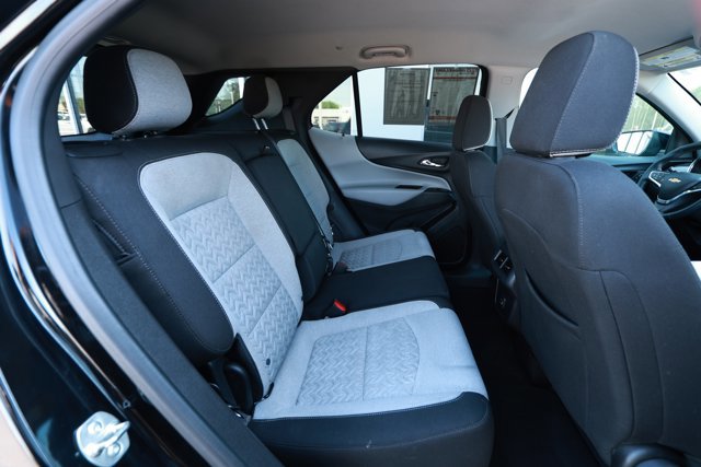 Used 2024 Chevrolet Equinox LT FWD image 29