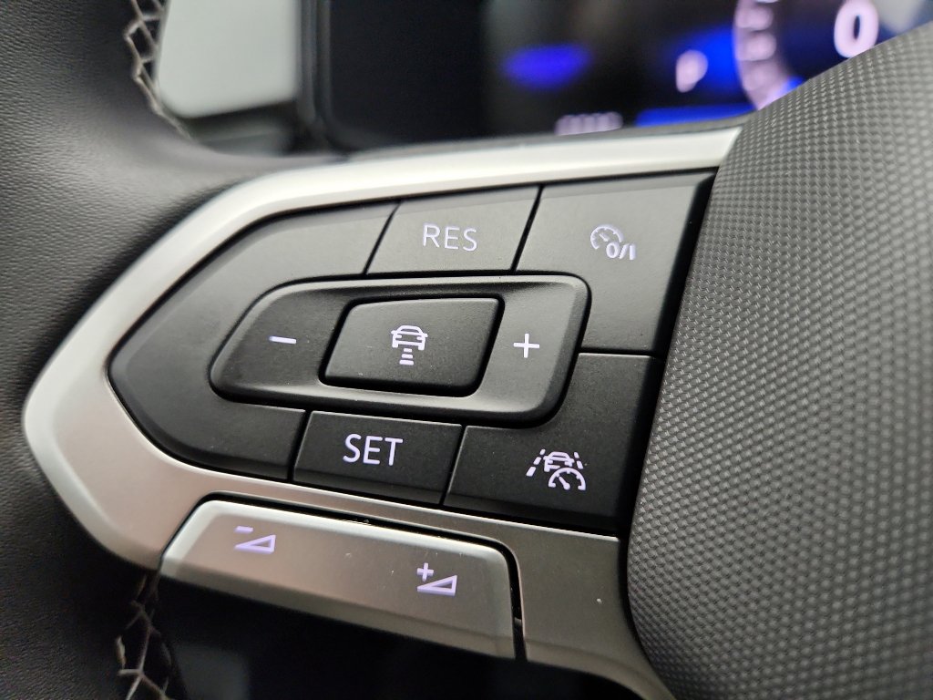 New 2026 Volkswagen Taos S image 12