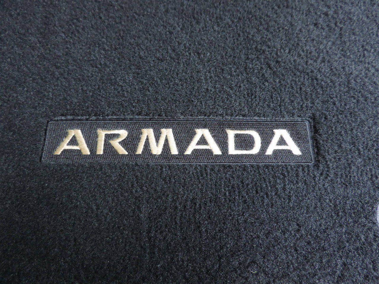 Used 2023 Nissan Armada Platinum w/ Captain's Chairs Package RWD image 26