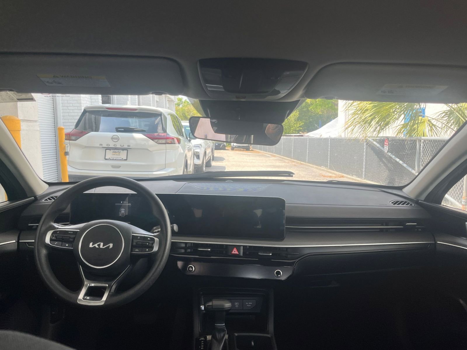 Used 2025 Kia K5 LXS FWD image 31