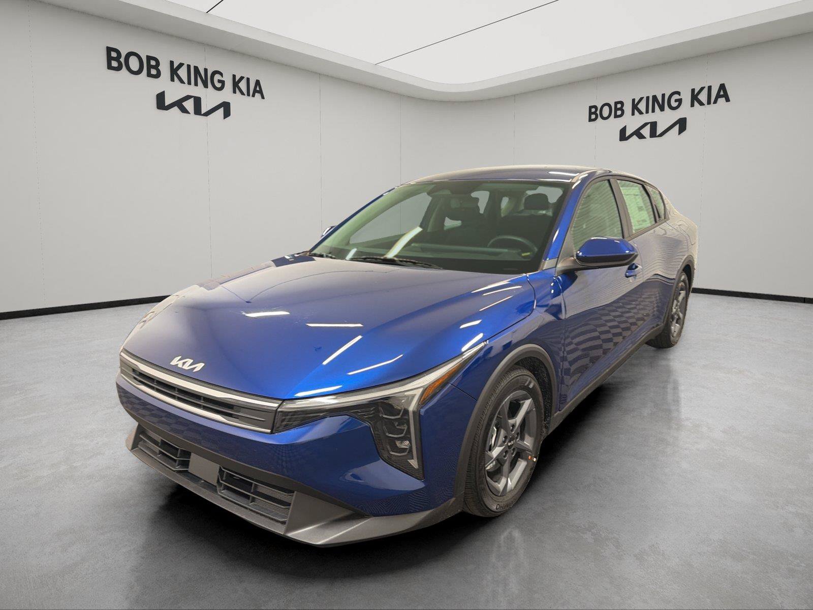 New 2026 Kia K4 FWD video 1