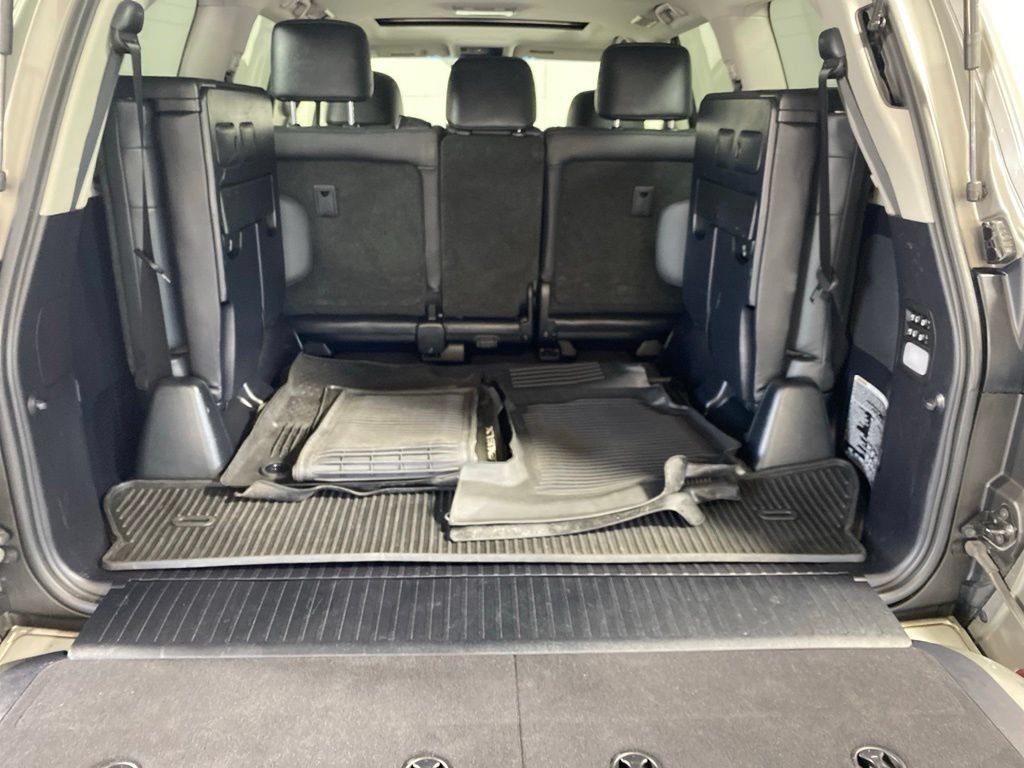 Used 2021 Lexus LX 570 4WD w/ Luxury Package image 29