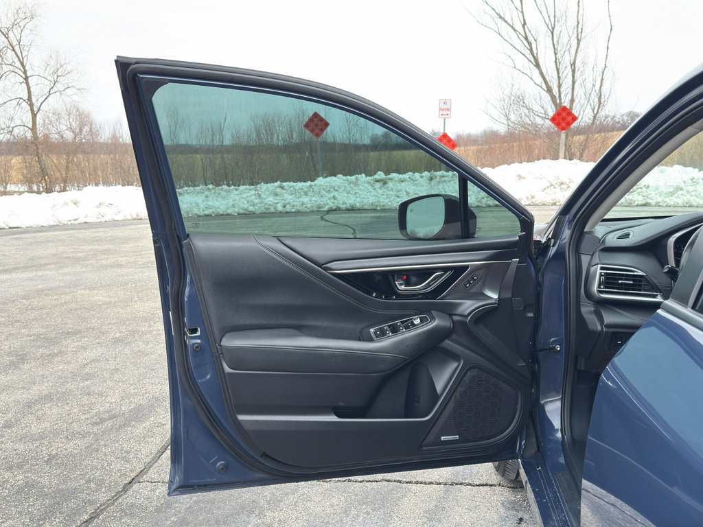 Used 2023 Subaru Legacy Limited AWD/4WD image 10