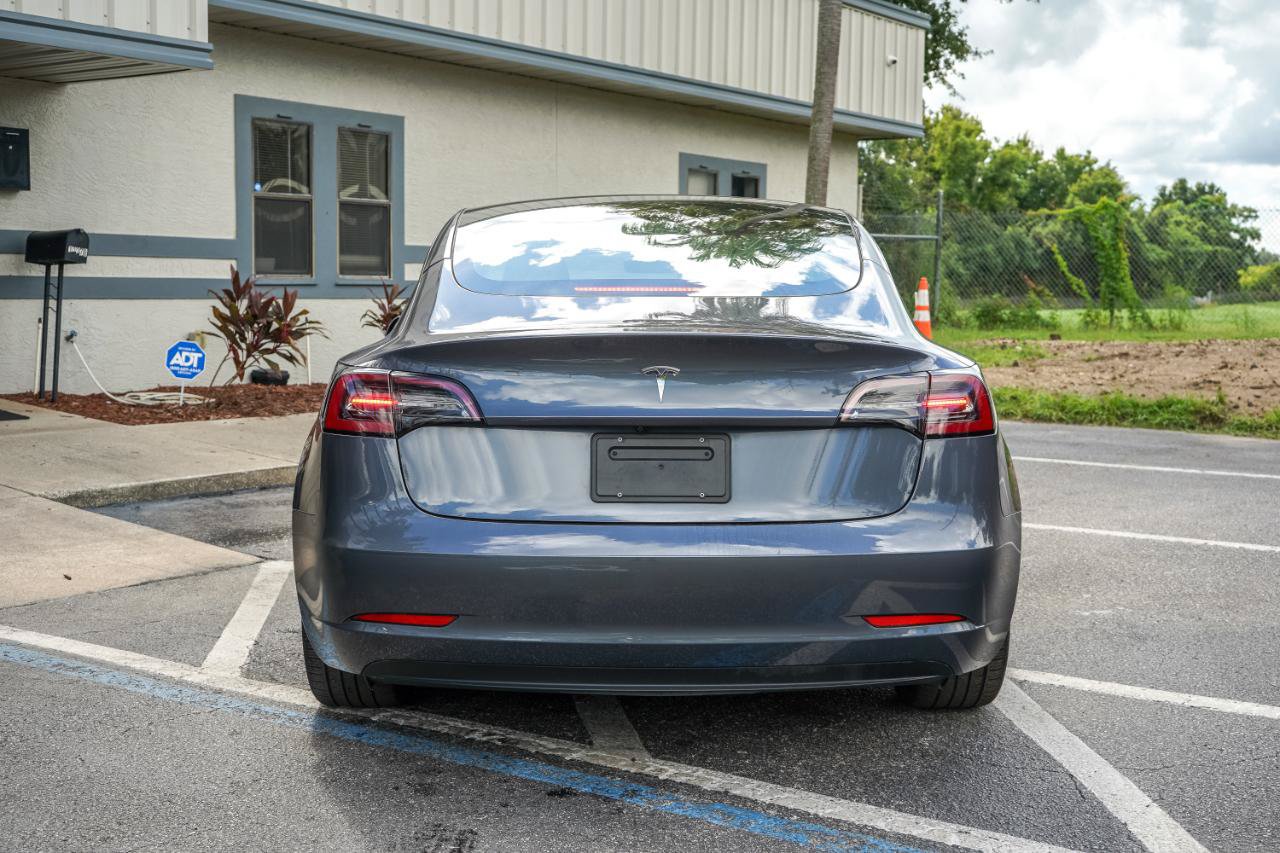 Used 2023 Tesla Model 3 Standard Range RWD image 5