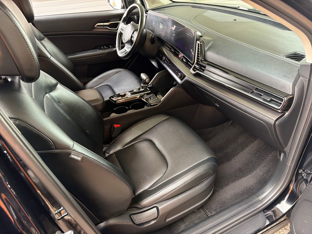 Used 2024 Kia Sportage EX image 27