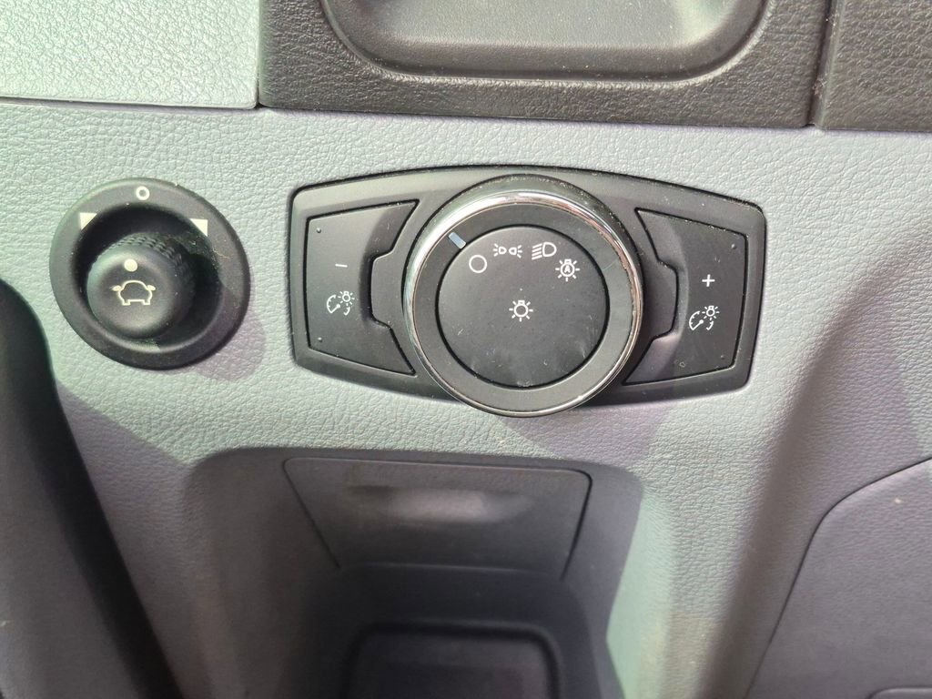 Used 2018 Ford Transit 350 XLT image 15