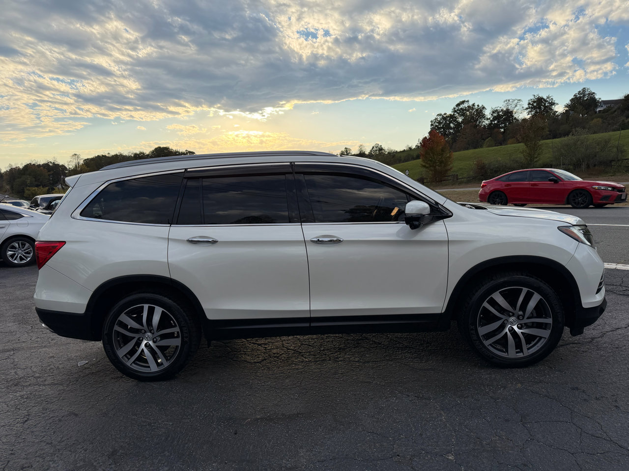 Used 2016 Honda Pilot Touring image 8