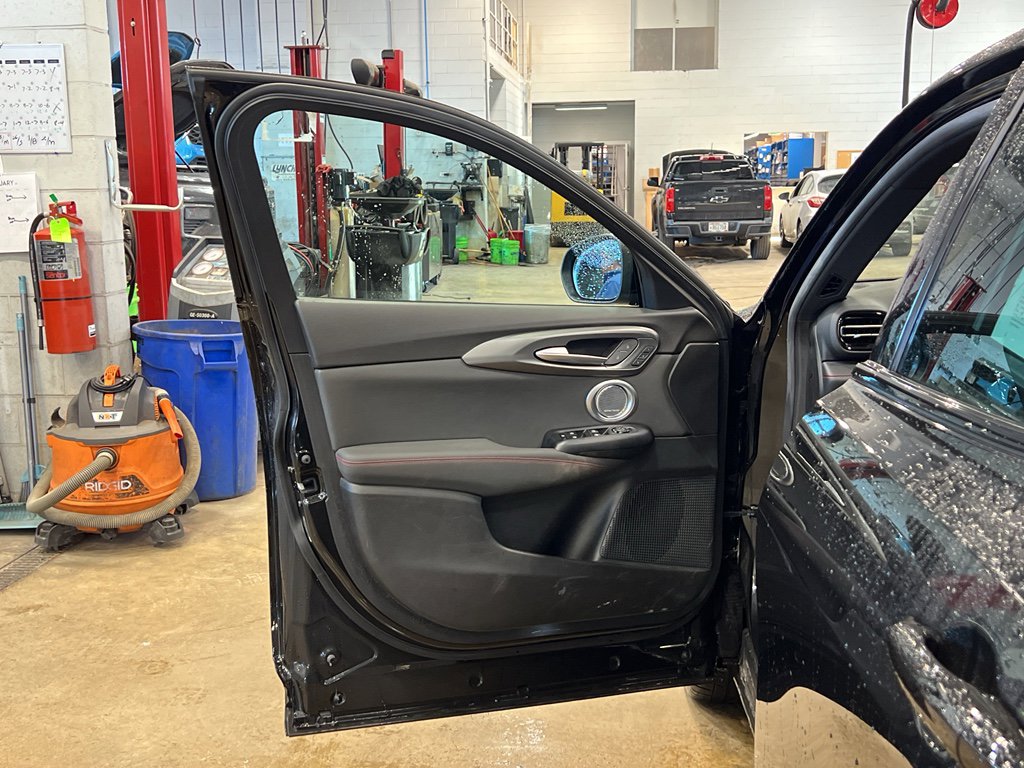 Used 2024 Dodge Hornet R/T Plus image 10