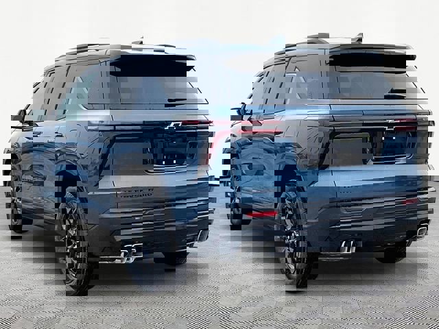 New 2026 Chevrolet Traverse LT w/ Midnight/Sport Edition image 4