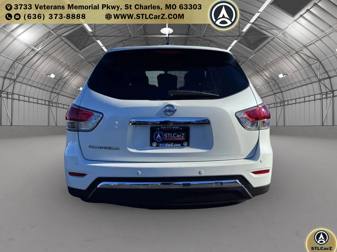 Used 2015 Nissan Pathfinder SL image 4