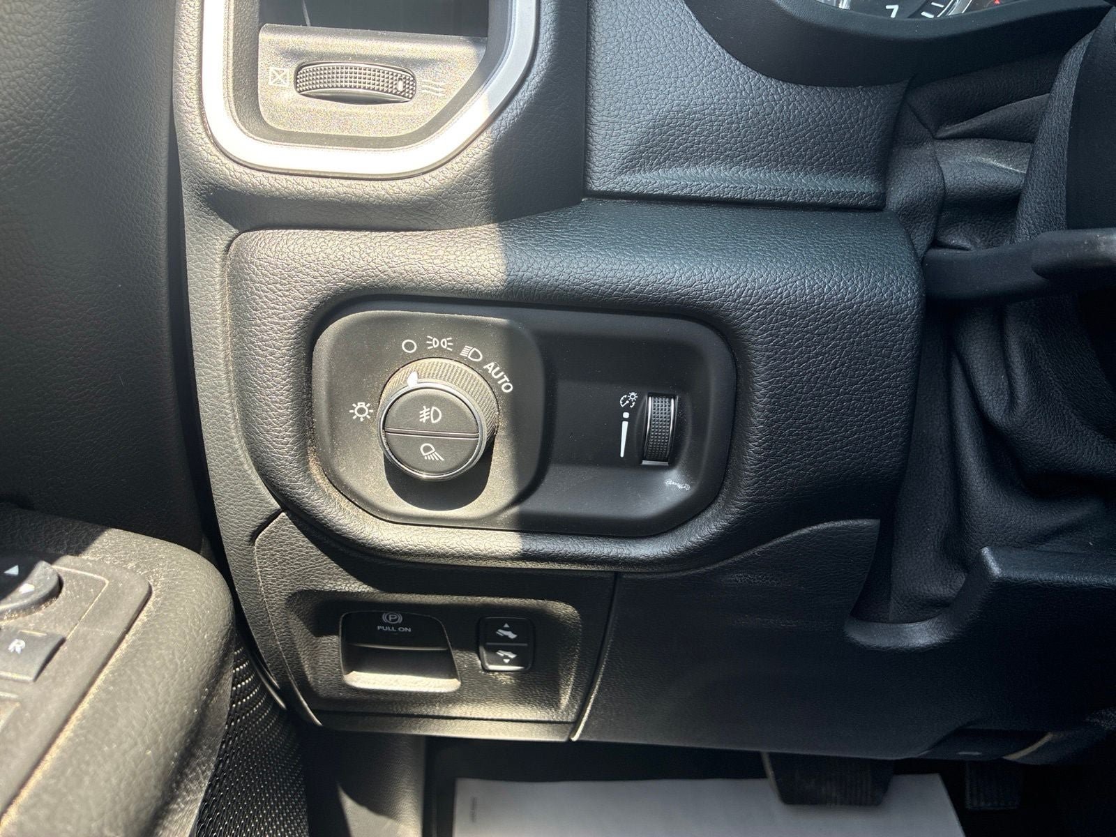 Used 2022 RAM 1500 Big Horn AWD/4WD image 24