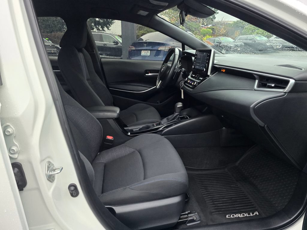 Used 2021 Toyota Corolla SE FWD image 28