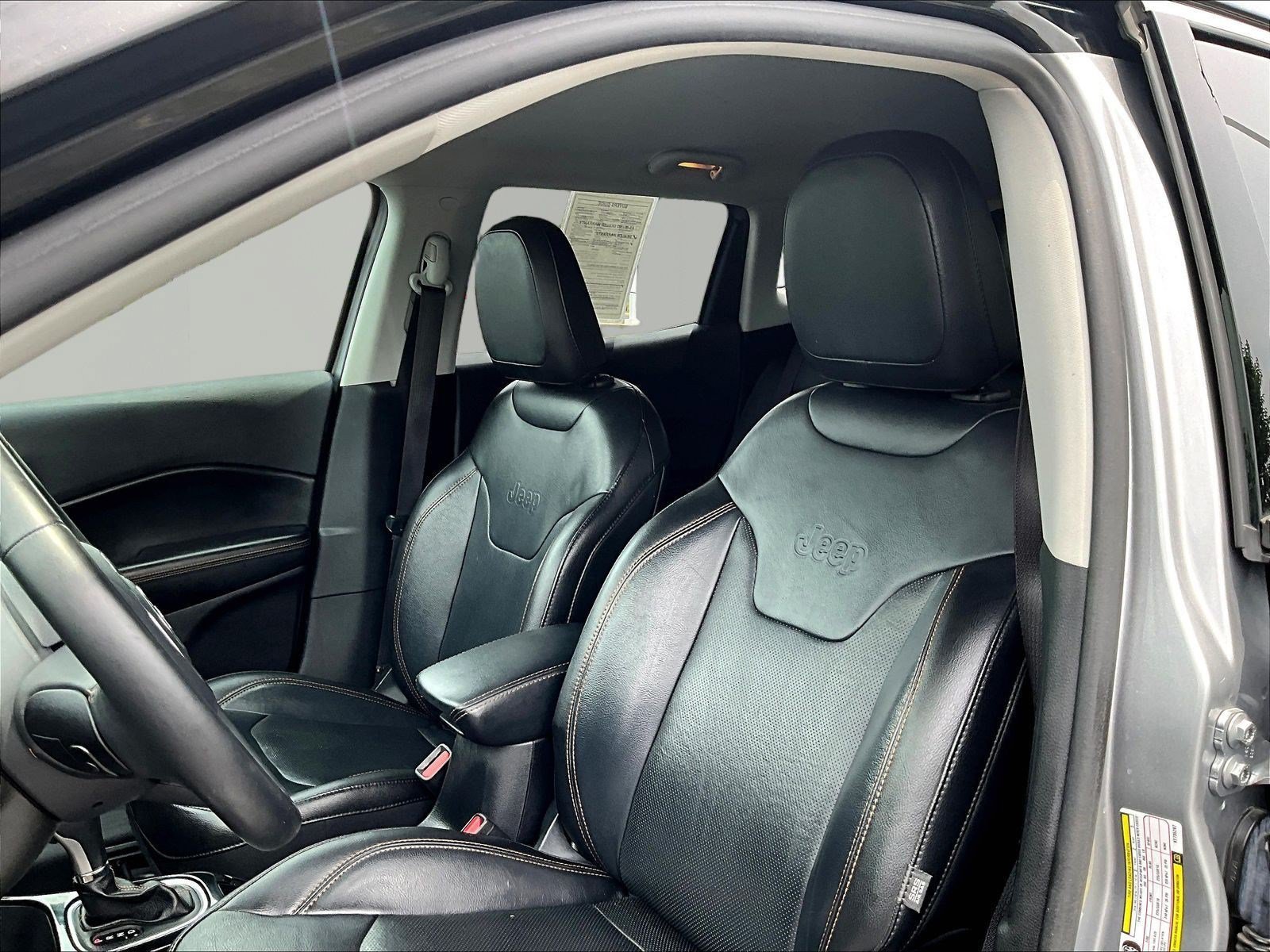Used 2019 Jeep Compass Limited AWD/4WD image 21