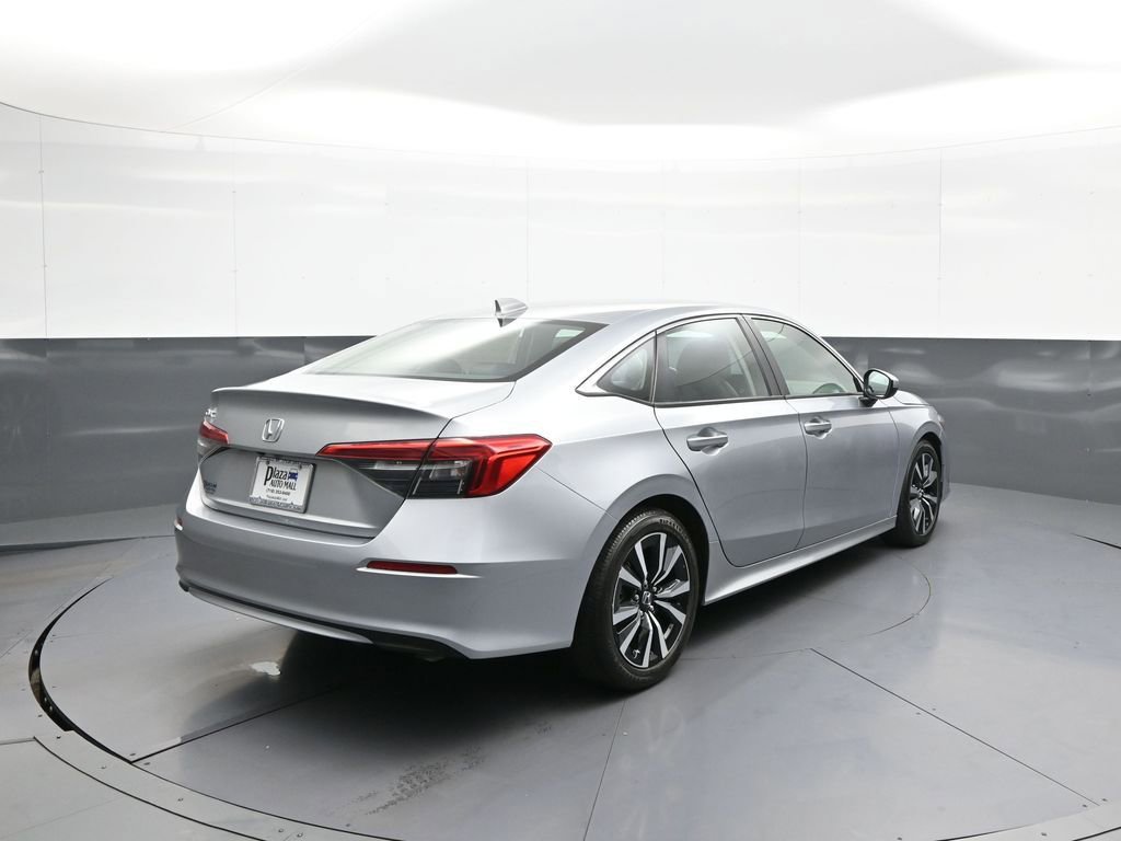 Used 2023 Honda Civic EX image 6