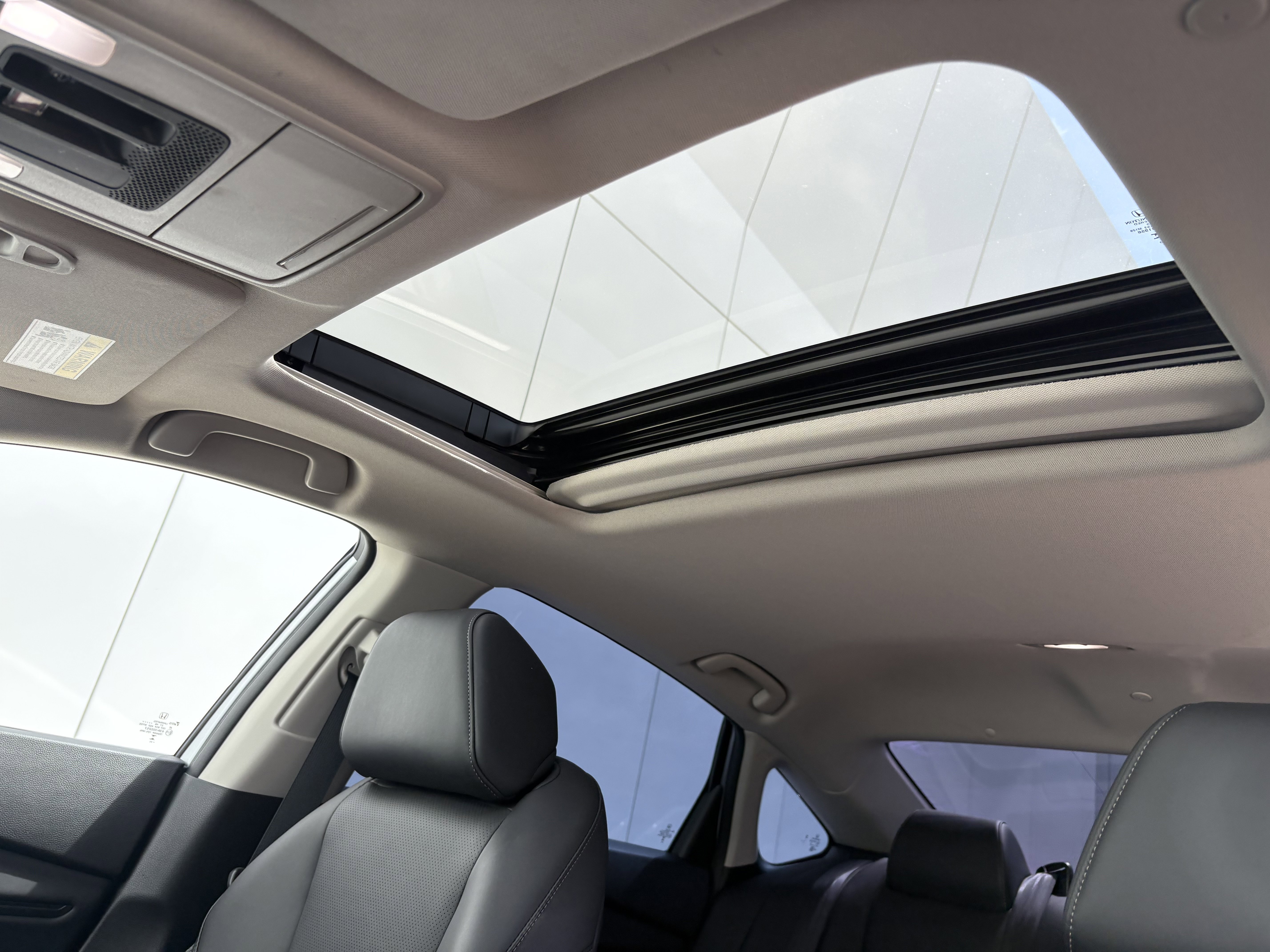 Used 2023 Honda Accord Touring image 13
