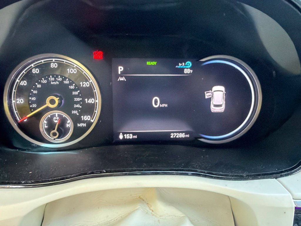 Used 2025 Genesis Electrified GV70 AWD/4WD image 10