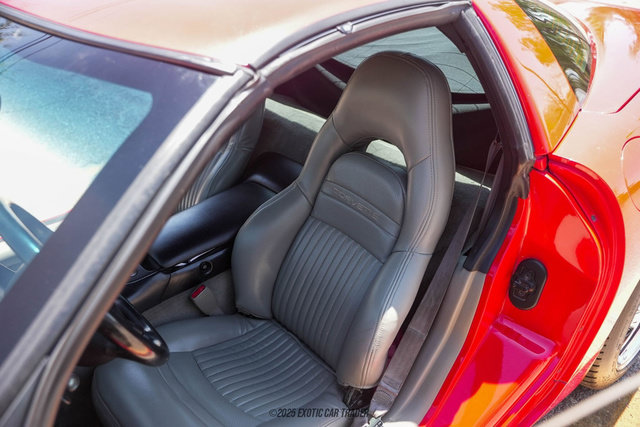 Used 1999 Chevrolet Corvette Coupe w/ Memory Pkg RWD image 53