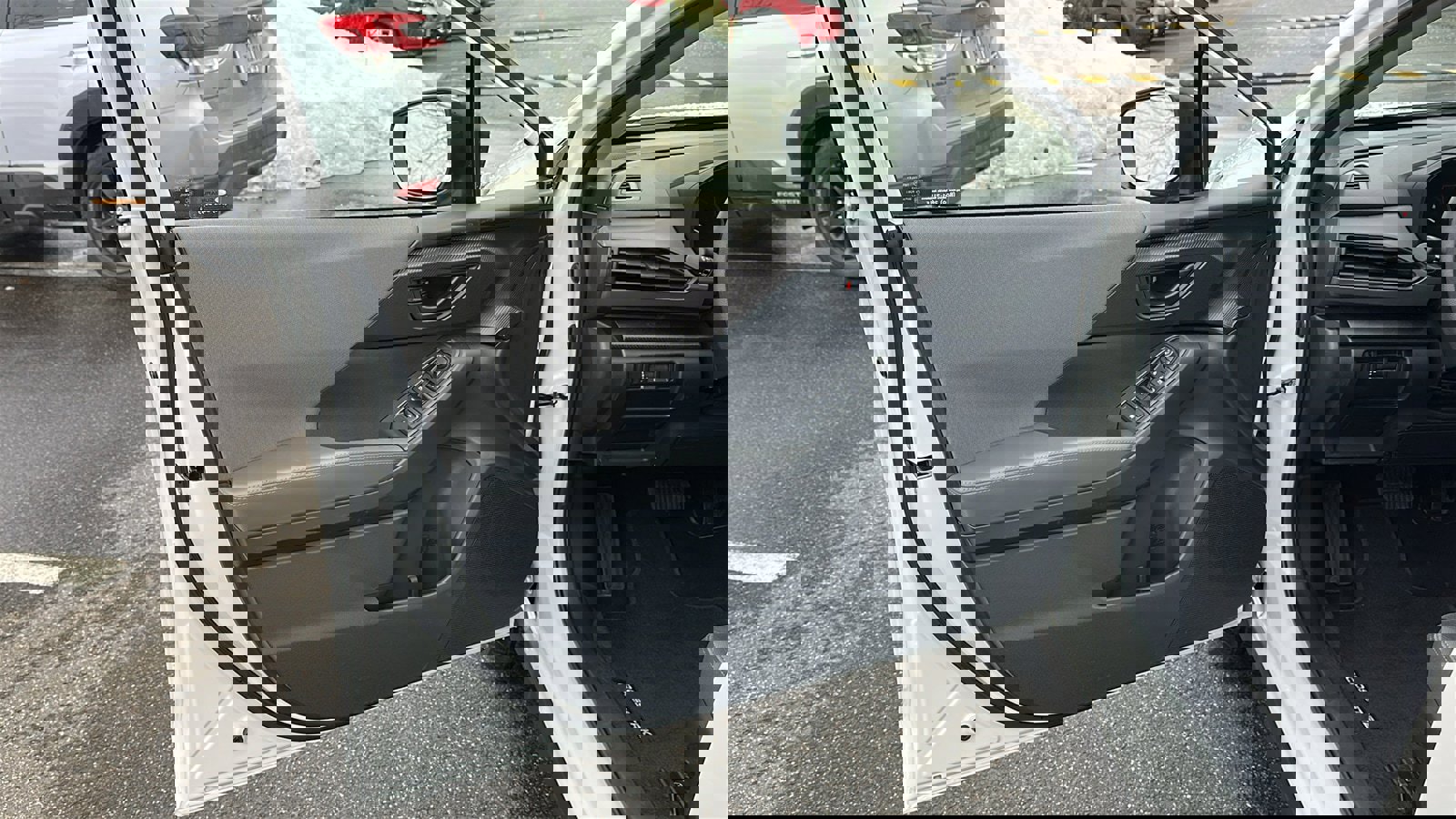 Certified 2025 Subaru Crosstrek 2.0i Premium image 8