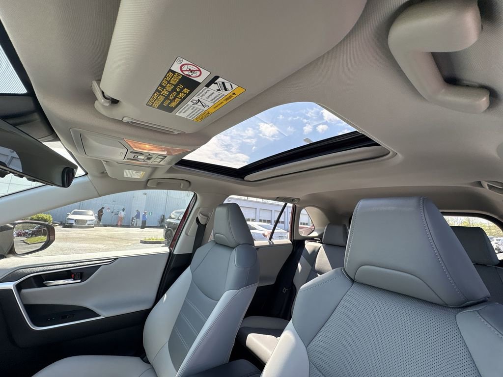 Used 2021 Toyota RAV4 Limited w/ Limited Grade Weather Package image 16