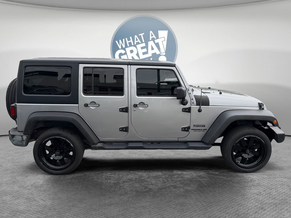 Used 2017 Jeep Wrangler Unlimited Sport w/ Quick Order Package 24S AWD/4WD image 2