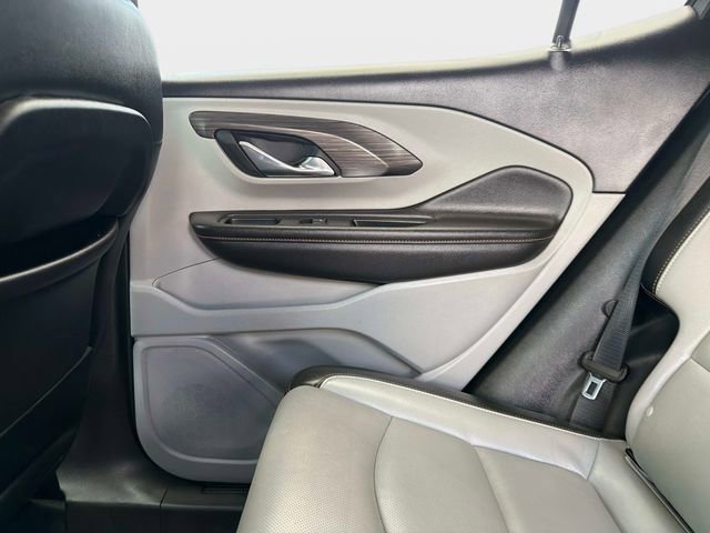 Used 2019 GMC Terrain SLT w/ Preferred Package FWD image 14