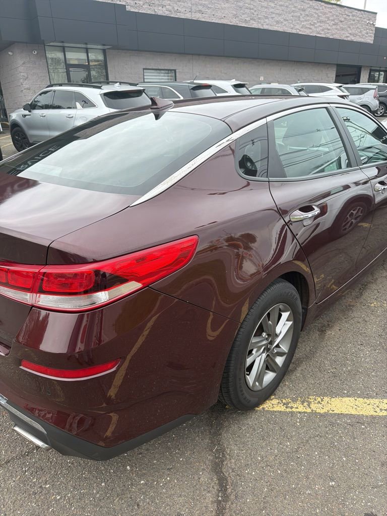 Used 2019 Kia Optima LX FWD image 5
