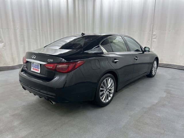 Used 2021 INFINITI Q50 Luxe AWD/4WD image 6