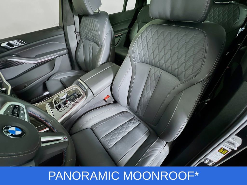 Used 2025 BMW X7 M60i w/ Executive Package image 23