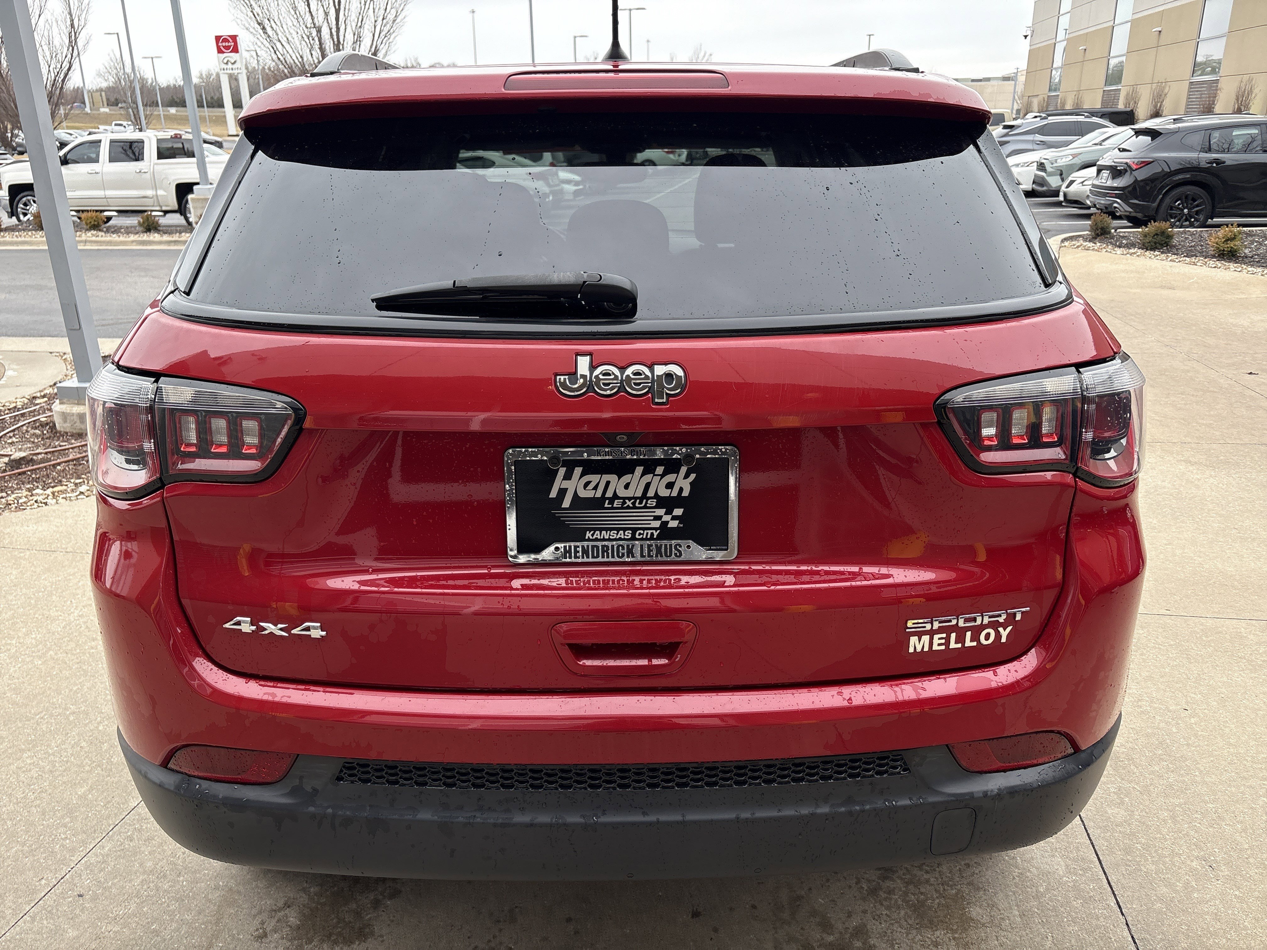 Used 2018 Jeep Compass Sport image 9