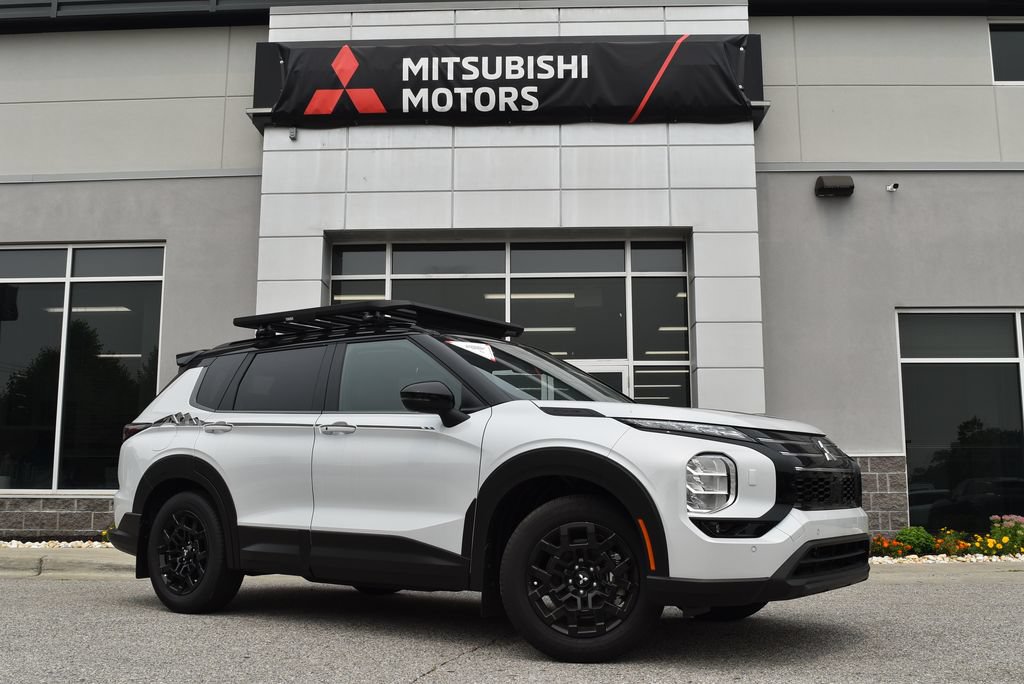 New 2026 Mitsubishi Outlander AWD