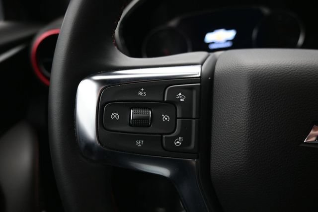 Used 2025 Chevrolet Blazer RS AWD/4WD image 18