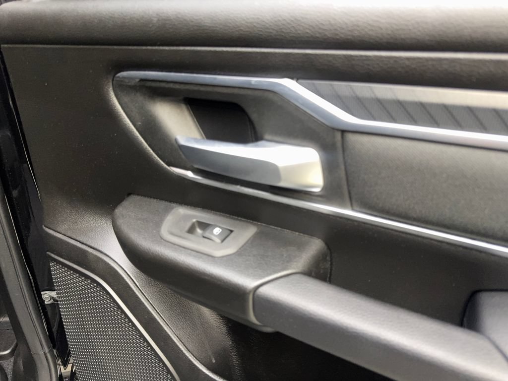 Used 2025 RAM 1500 Lone Star AWD/4WD image 46