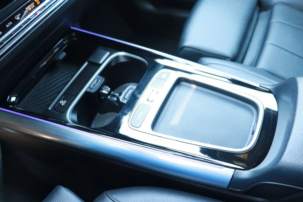Used 2025 Mercedes-Benz GLA 250 image 19