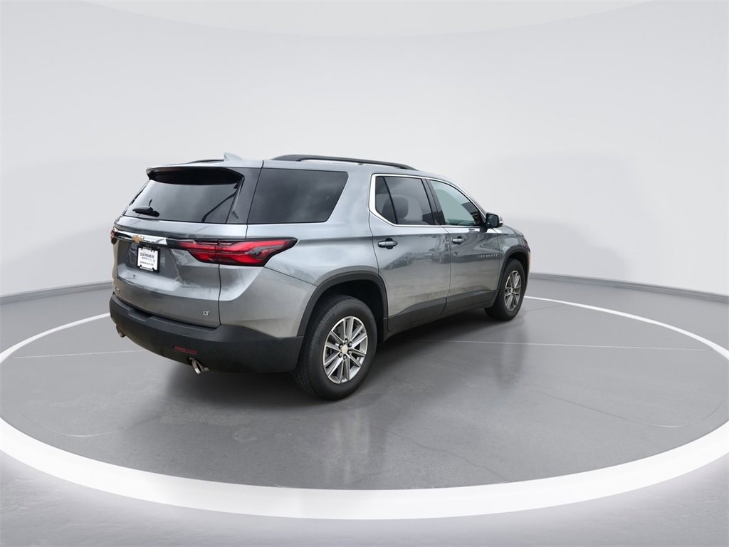 Used 2023 Chevrolet Traverse LT image 8